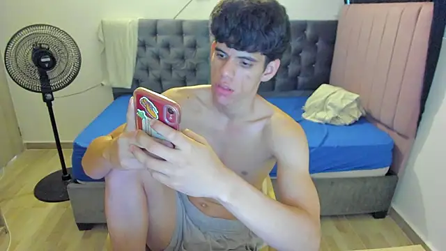 Josy 11 online show from 03-20-26, 10:47