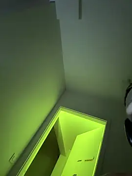 Snapshot of ccpzss chatting on 03-24-26, 02:27 ccpzss online show from 03-24-26, 02:27