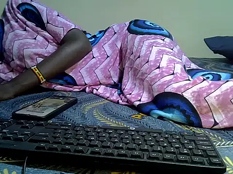 KendyQ  online show from 04-22-26, 11:56