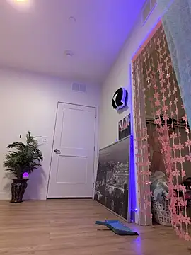 FerrariFrench online show from 04-08-26, 05:07