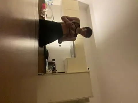 DtPORNBITCH online show from 03-19-26, 02:15