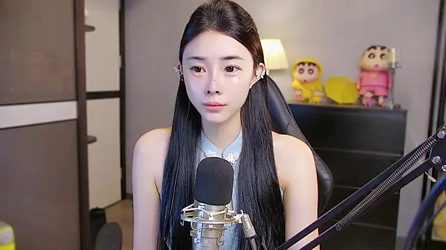 Snapshot of XiaoYuBao- chatting on 06-29-26, 03:56 XiaoYuBao- online show from 06-29-26, 03:56