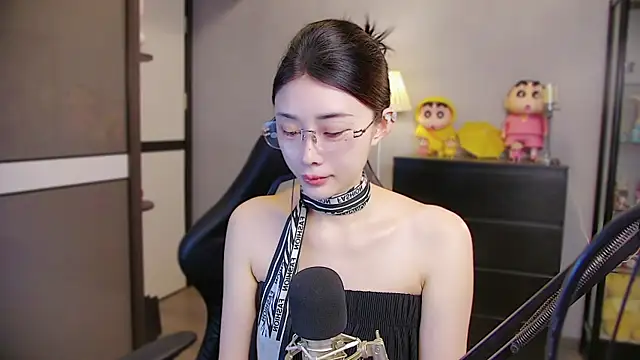 Snapshot of XiaoYuBao- chatting on 07-05-26, 06:15 XiaoYuBao- online show from 07-05-26, 06:15