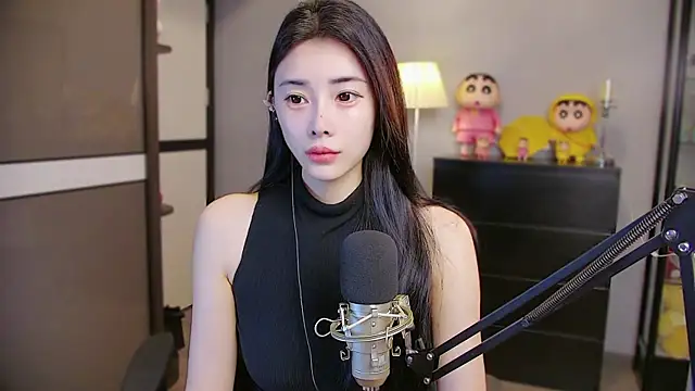 Snapshot of XiaoYuBao- chatting on 08-04-26, 02:37 XiaoYuBao- online show from 08-04-26, 02:37