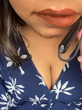 SHWETA-STRIP online show from 04-26-26, 06:38