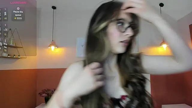 camille eyes online show from 04-03-26, 01:42
