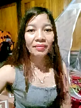 Yiyi102300 online show from 04-14-26, 02:01
