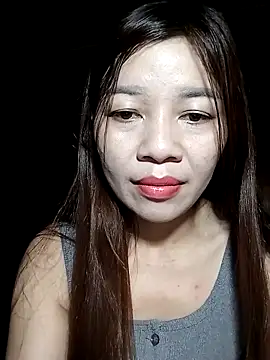 Yiyi102300 online show from 04-26-26, 11:02