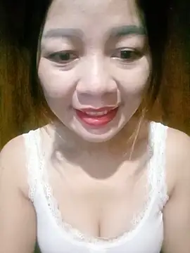 Snapshot of Yiyi102300 chatting on 06-01-26, 11:06 Yiyi102300 online show from 06-01-26, 11:06