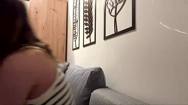 BunnyEskaf online show from 04-12-26, 06:57