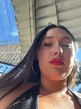 Snapshot of Naughty-Samanta- chatting on 07-06-26, 01:52 Naughty-Samanta- online show from 07-06-26, 01:52