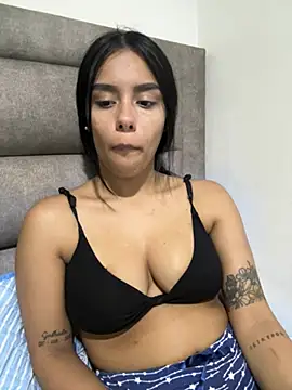 Snapshot of valu25 chatting on 03-22-26, 04:16 valu25 online show from 03-22-26, 04:16