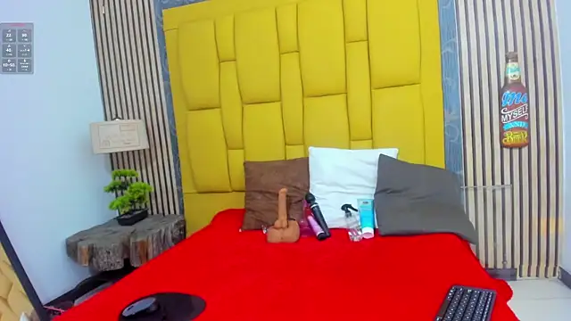  karlaruso online show from 03-31-26, 11:54