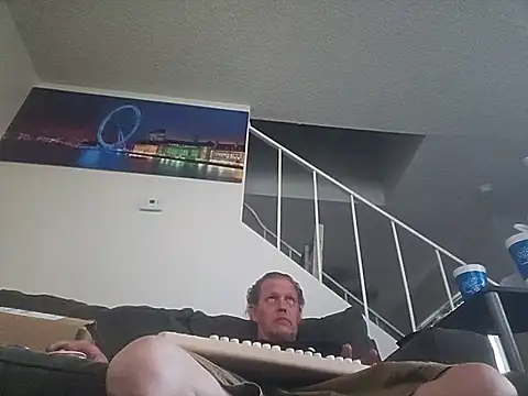 yourMasterisBored online show from 07-25-26, 02:09