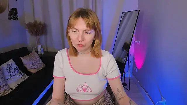 susie miu online show from 04-01-26, 06:03