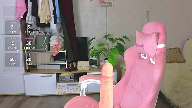 GoldenSunBunny online show from 08-04-26, 06:43