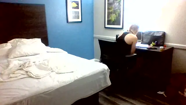 Ambionce online show from 04-20-26, 07:26