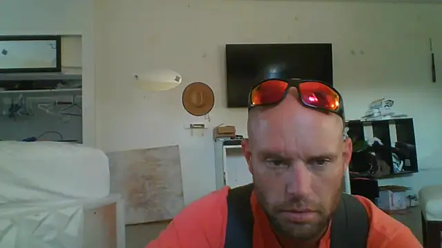CaptCraker online show from 03-26-26, 10:48