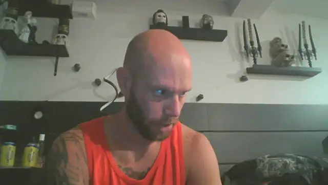 CaptCraker online show from 04-10-26, 06:29