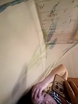 cute-girl-2k online show from 03-15-26, 04:46