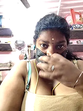 Snapshot of tamilmanju chatting on 03-27-26, 10:48 tamilmanju online show from 03-27-26, 10:48