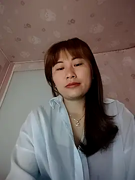 Lucxy-ki6 online show from 05-04-26, 08:38