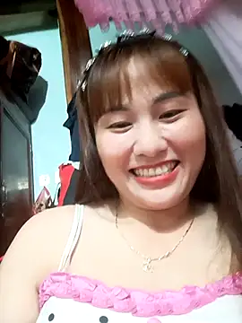 Lucxy-ki6 online show from 07-09-26, 01:37