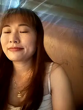 Lucxy-ki6 online show from 08-08-26, 12:46