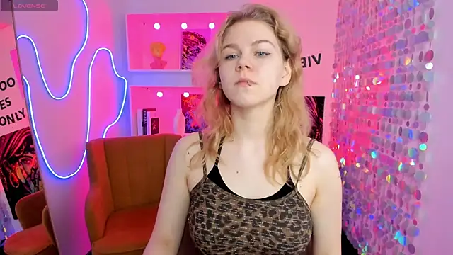 ElizabethVane online show from 05-22-26, 07:04