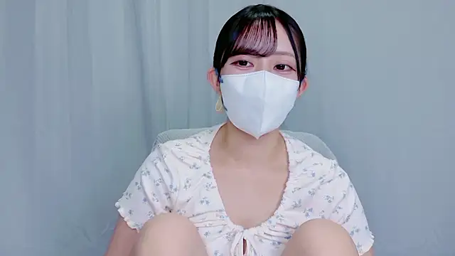 Snapshot of Sakura_sweety_ chatting on 04-25-26, 06:05 Sakura sweety online show from 04-25-26, 06:05