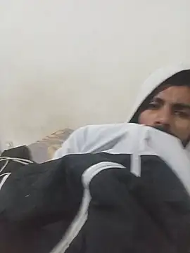 JoniGarat77 online show from 06-29-26, 05:03