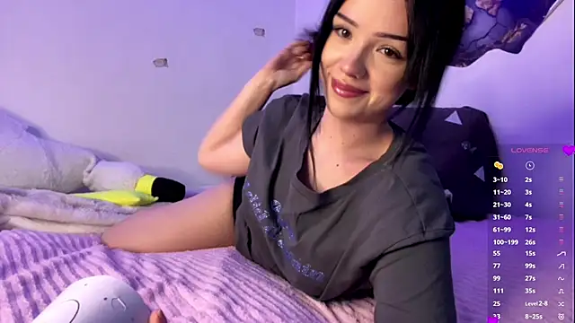 Snapshot of BeckyAurielle chatting on 04-21-26, 03:17 BeckyAurielle online show from 04-21-26, 03:17