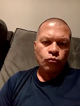 kiwi-strip online show from 03-14-26, 10:26