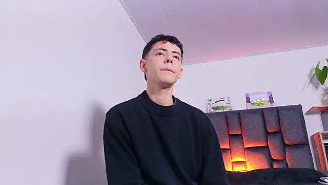 SebastianReed  online show from 05-23-26, 05:23