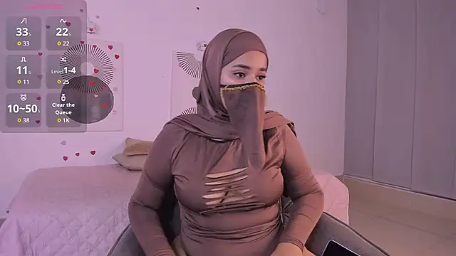 Aminaa Kaarim online show from 07-09-26, 02:48
