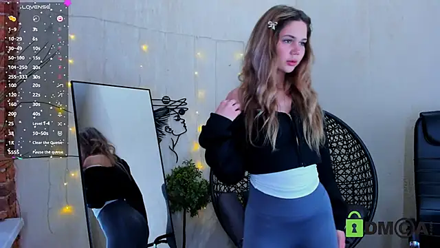 Snapshot of Elvi7z chatting on 03-18-26, 03:48 Elvi7z online show from 03-18-26, 03:48