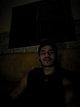 Snapshot of Thewildaliii0 chatting on 03-22-26, 05:22 Thewildaliii0 online show from 03-22-26, 05:22