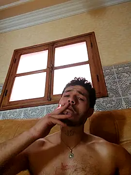 Snapshot of Thewildaliii0 chatting on 03-22-26, 05:49 Thewildaliii0 online show from 03-22-26, 05:49