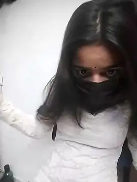 Snapshot of Nisha_baby4 chatting on 03-17-26, 06:06 Nisha baby4 online show from 03-17-26, 06:06