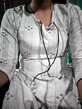 model seela online show from 03-20-26, 04:17