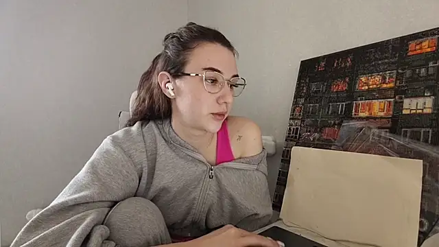 LaritaTocchio online show from 03-25-26, 07:14