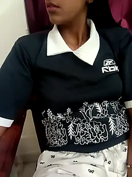aushi rajput online show from 04-20-26, 03:04