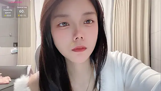 Snapshot of Puting_q chatting on 03-15-26, 05:52 Puting q online show from 03-15-26, 05:52