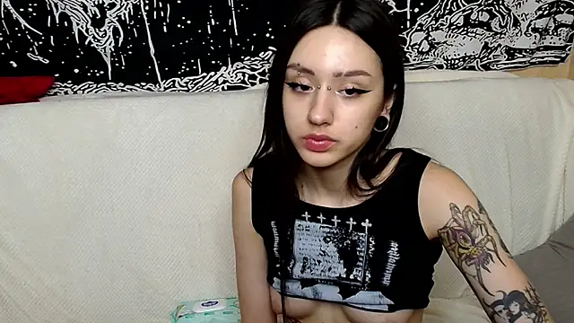 Finelia online show from 06-13-26, 10:46