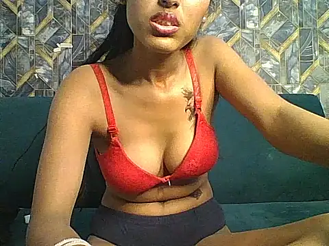 Pari lovers online show from 03-20-26, 02:33