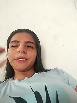 Snapshot of leidi-95- chatting on 04-03-26, 06:50 leidi-95- online show from 04-03-26, 06:50