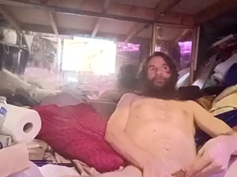 nearby causual online show from 05-09-26, 06:40