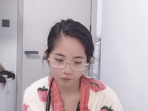 Snapshot of MIAOMIAO-666 chatting on 04-03-26, 01:20 MIAOMIAO-666 online show from 04-03-26, 01:20