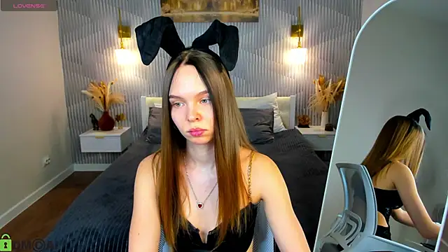Sofa Vleifo online show from 04-01-26, 01:28