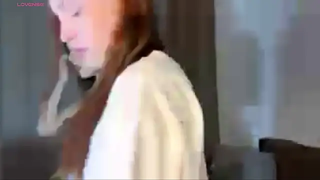 SparkSkarlet online show from 04-14-26, 04:57